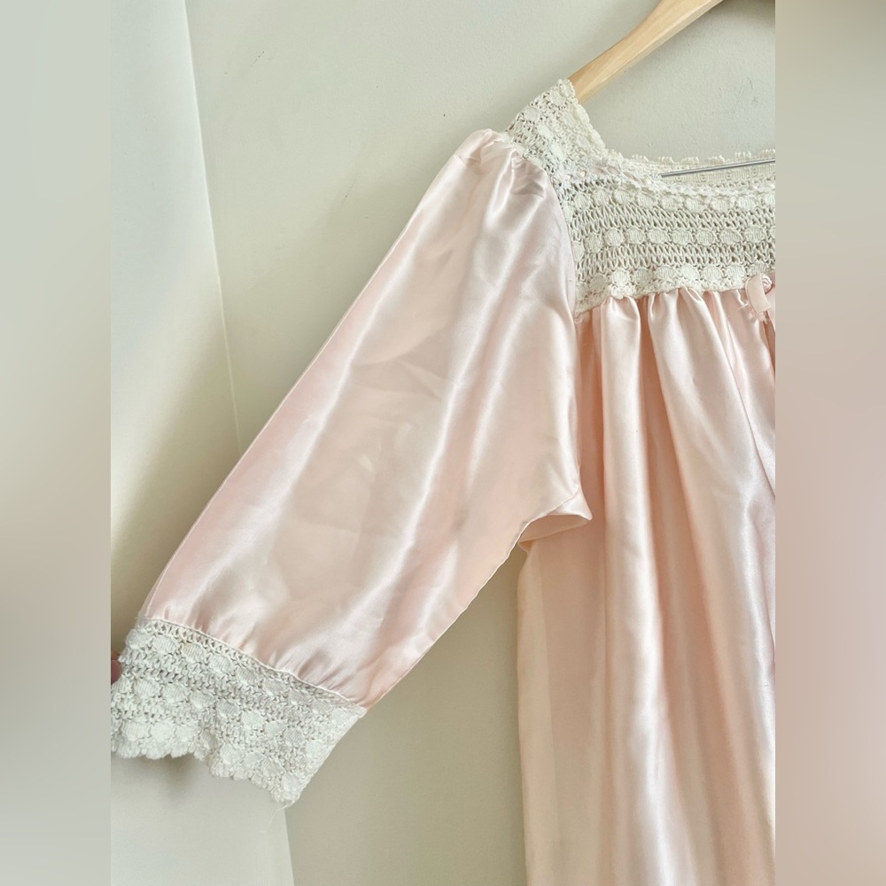 Vintage Christian Dior Satin Lace Nightgown Size M Peach Pink Cottagecore- EUC - Picture 5 of 12